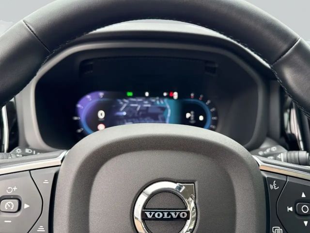 Volvo XC60 AWD Core