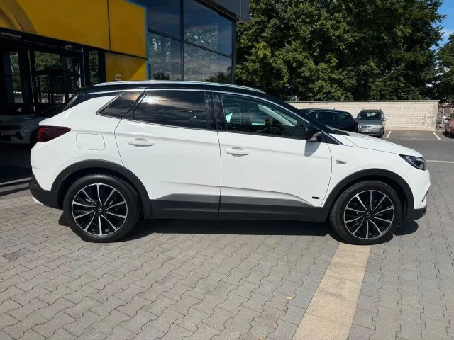 Opel Grandland X Hybrid Ultimate