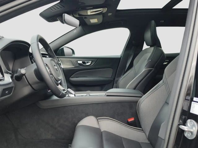 Volvo V60 Dark Plus