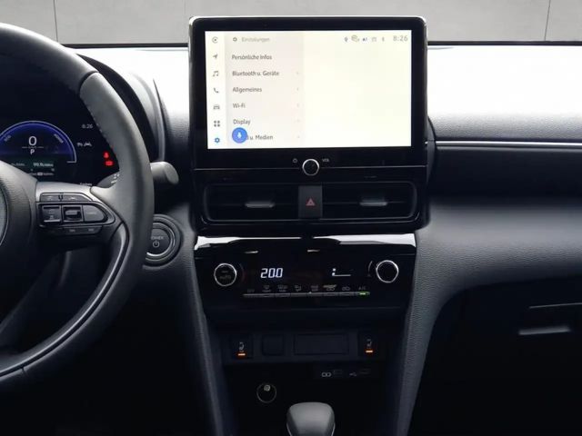 Toyota Yaris Cross Teamplayer,Safety-Paket,Winter-Paket