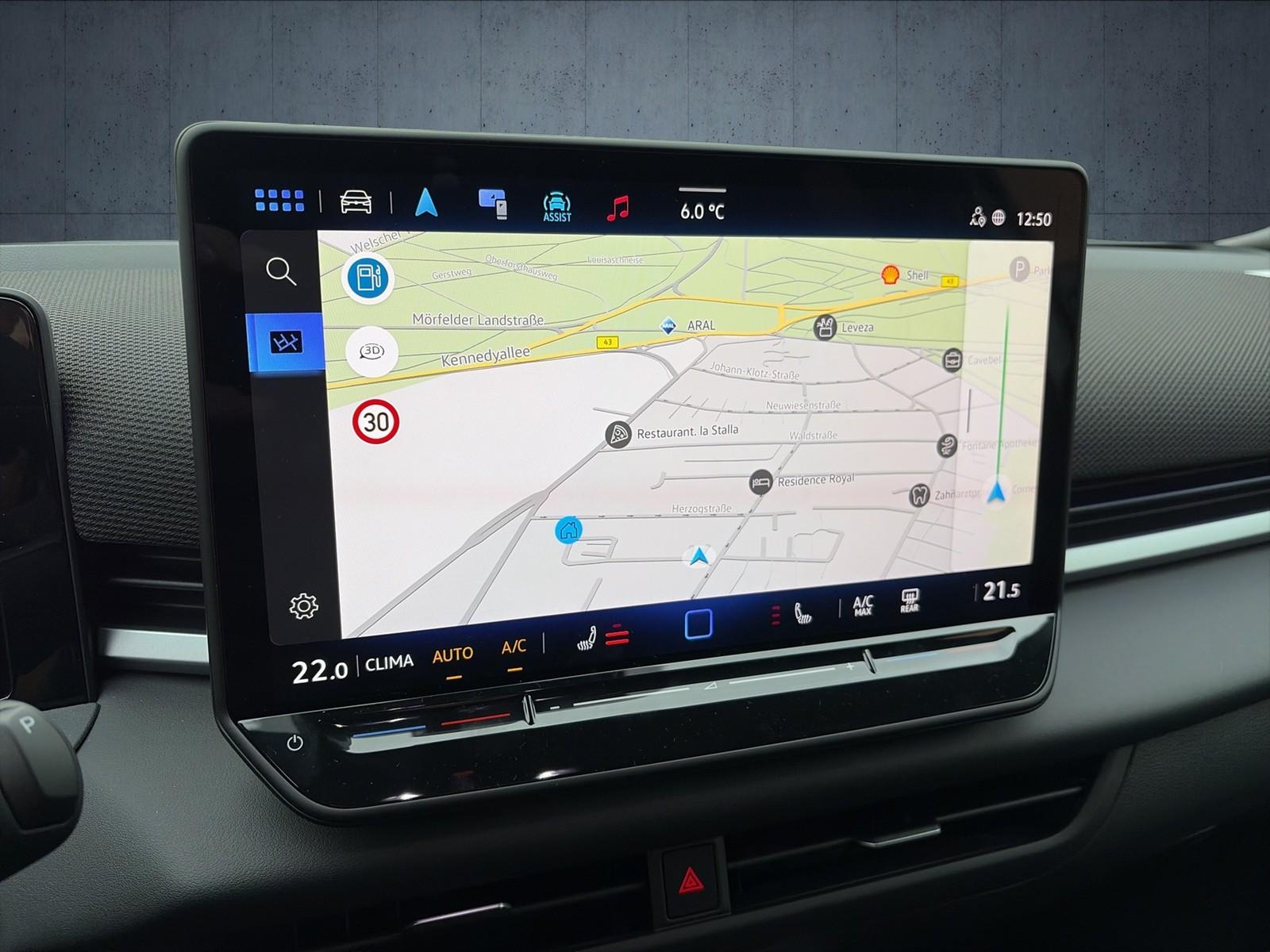 Volkswagen T-Roc 1.5 eTSI DSG IQ.Drive R-Line Style