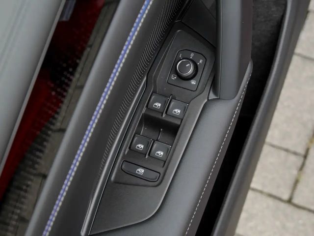 Volkswagen Tiguan R-Line eHybrid