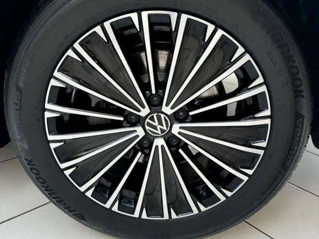 Volkswagen Passat Elegance