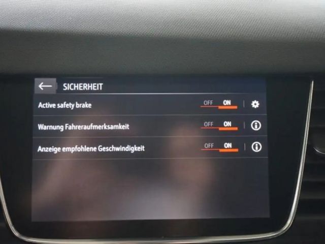 Opel Crossland X Elegance