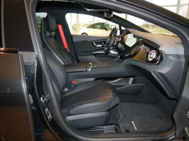 Mercedes-Benz EQE 500 AMG Line Sedan