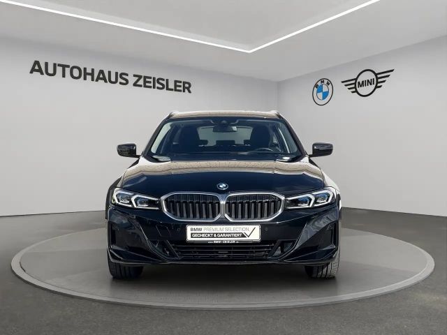 BMW 330 330e Touring xDrive