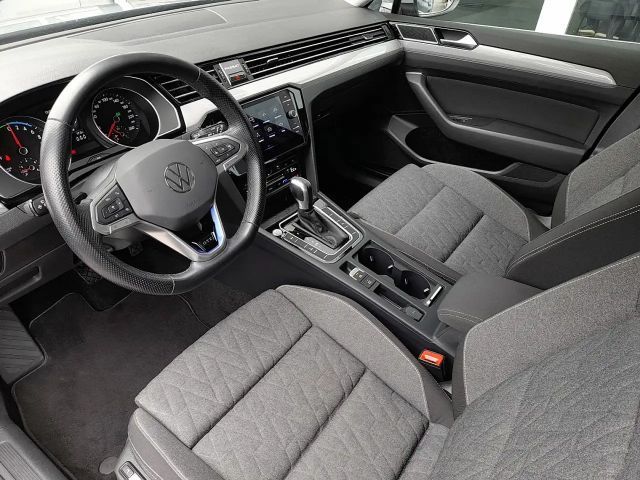 Volkswagen Passat DSG GTE Variant