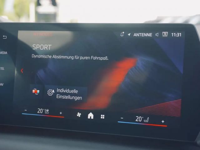 BMW 120 120d M-Sport Sedan