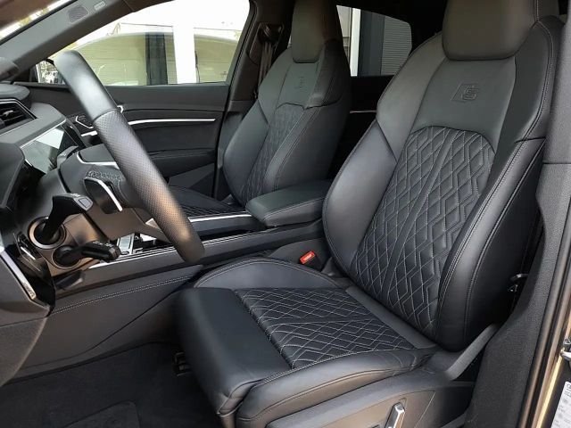 Audi e-tron Quattro S-Line