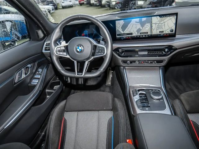 BMW 318 318i M-Sport Sedan