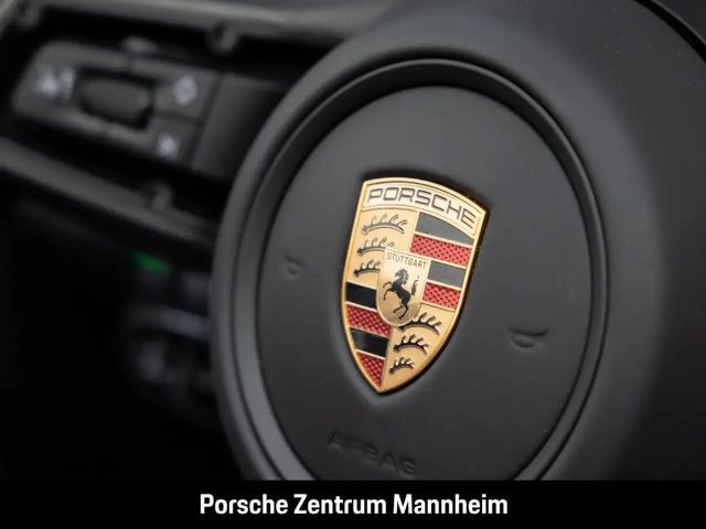Porsche 992 4 Cabrio Carrera GTS