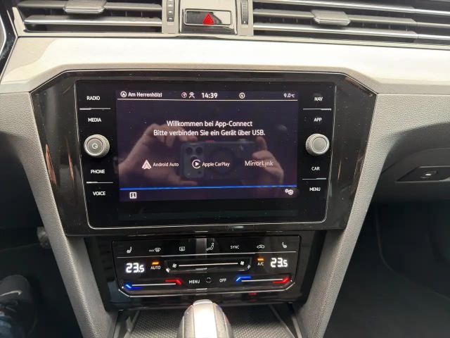 Volkswagen Passat 2.0 TDI Business DSG Variant