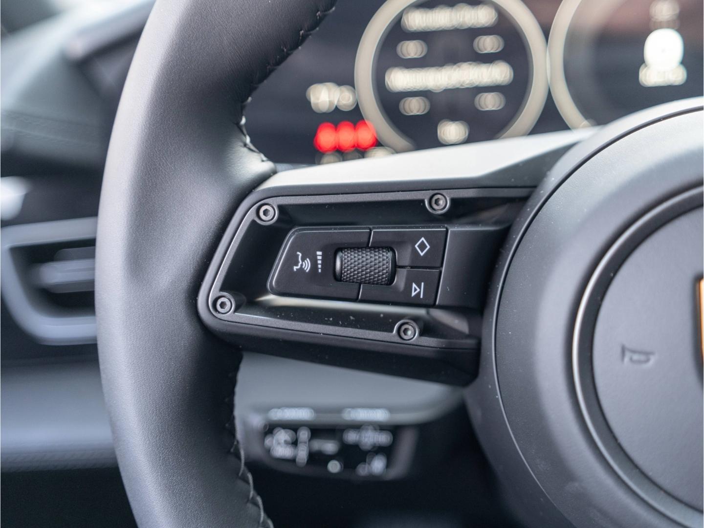 Porsche Taycan 4S Cross Turismo