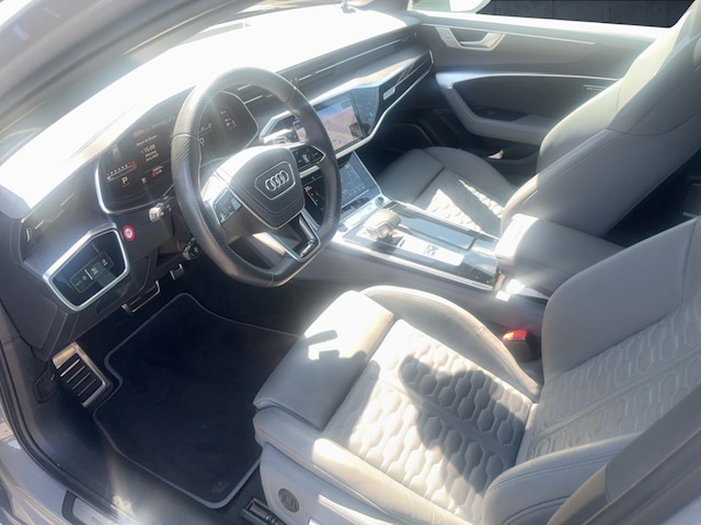 Audi RS6 Avant Quattro