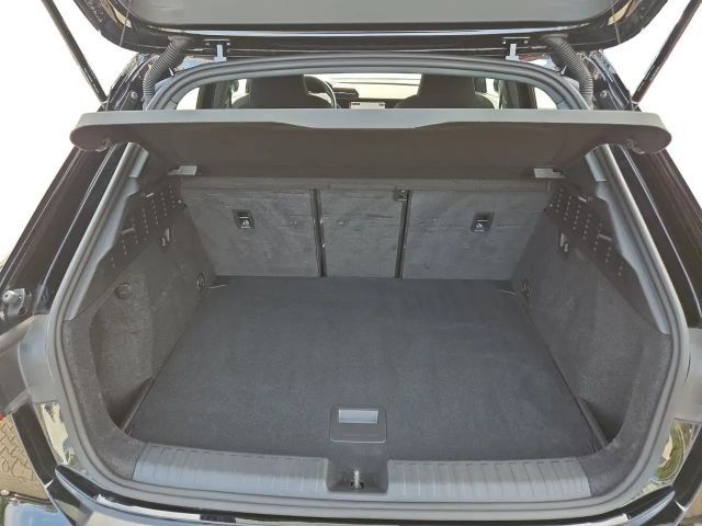 Audi A3 30 TDI S-Tronic Sedan