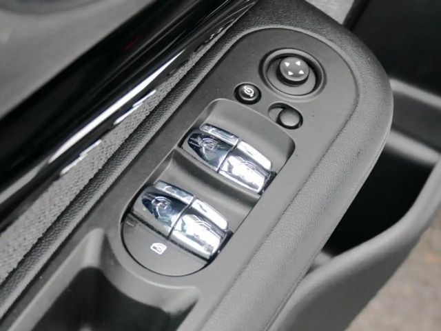 MINI Cooper Clubman .