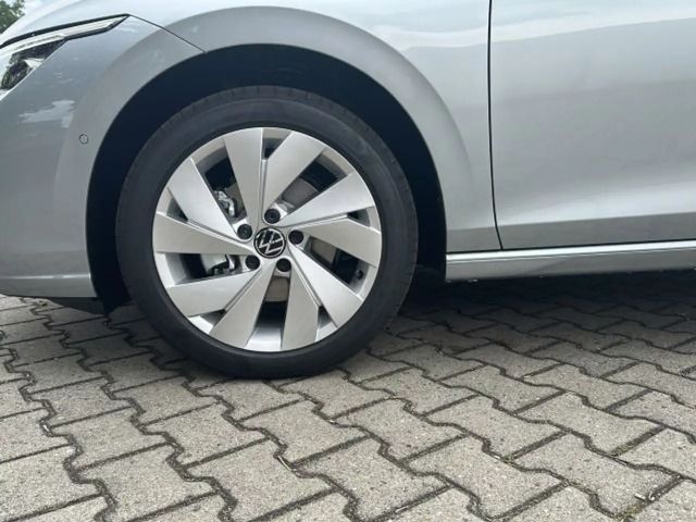 Volkswagen Golf 1.5 eTSI DSG Golf VIII Style