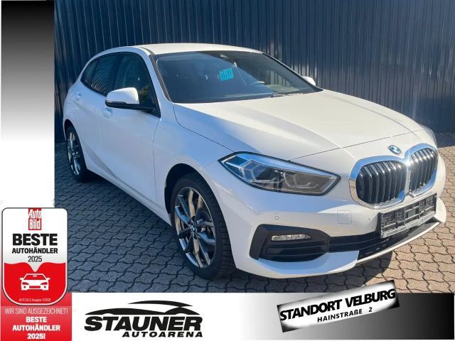 BMW 120 120i 5-deurs Sedan