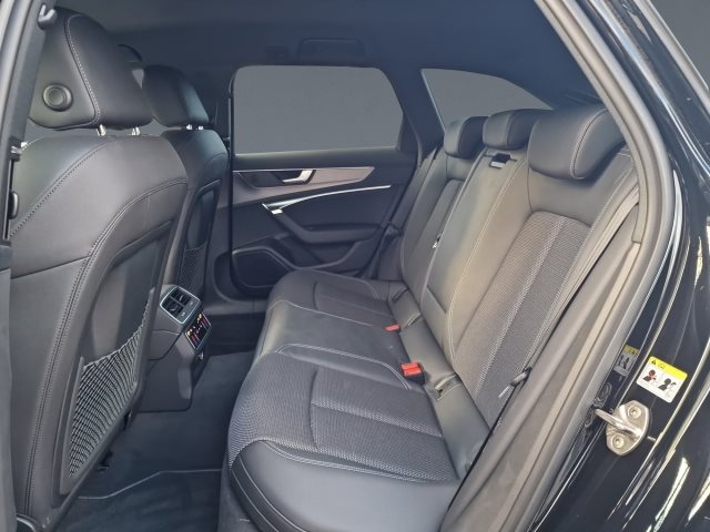 Audi A6 40 TDI Avant Quattro S-Line S-Tronic