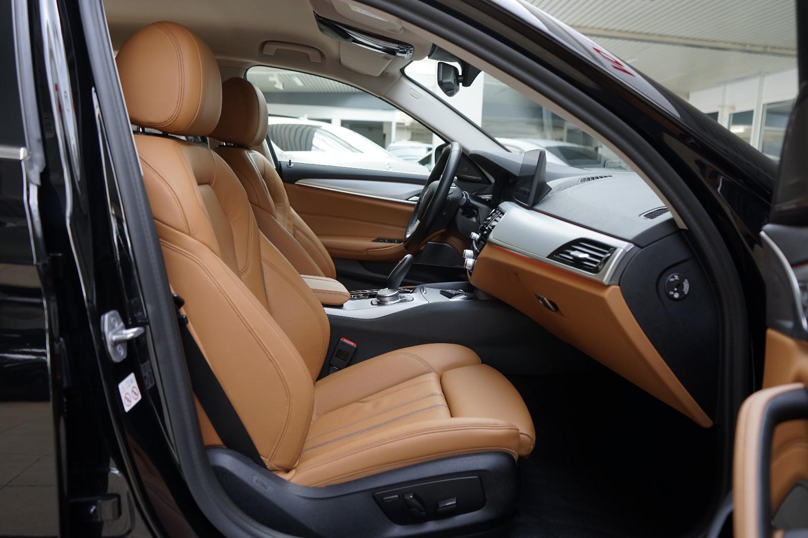 BMW 545 545e Business Line Sedan xDrive