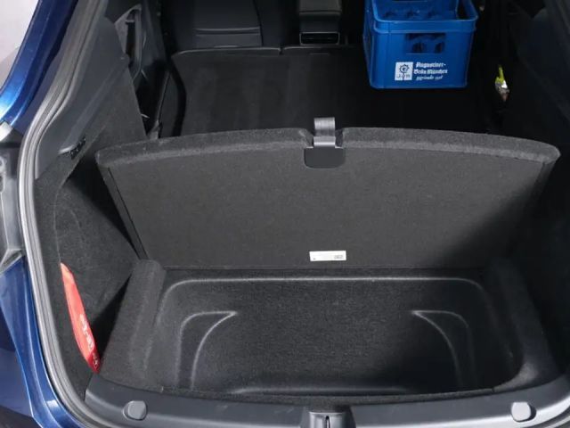 Tesla Model Y AWD Performance