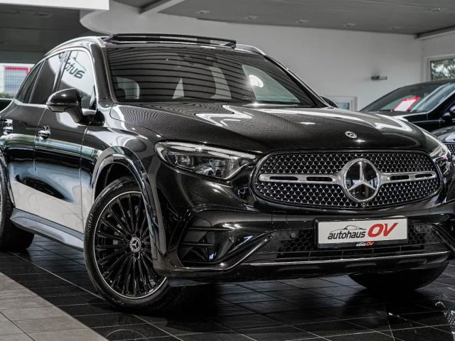 Mercedes-Benz GLC 300 AMG Line