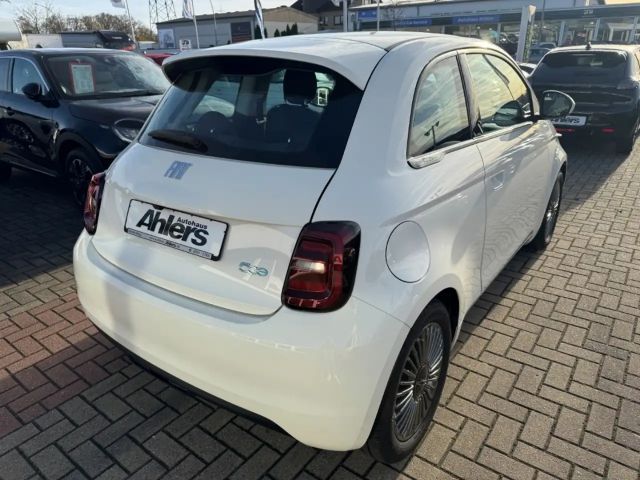 Fiat 500e Icon