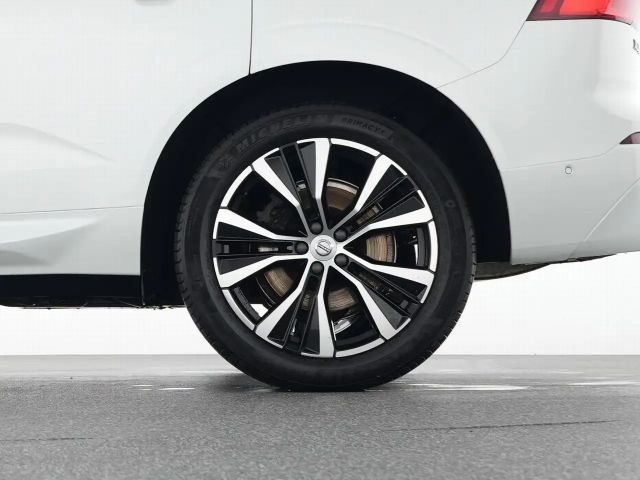 Volvo XC60 Dark Plus