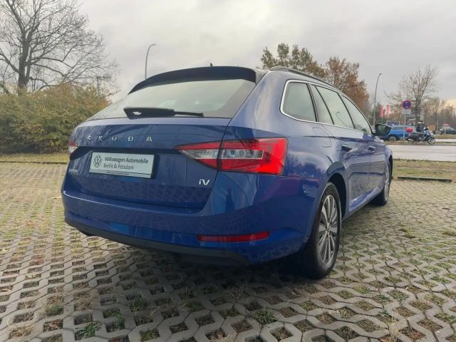 Skoda Superb 1.4 TSI Ambition Combi iV