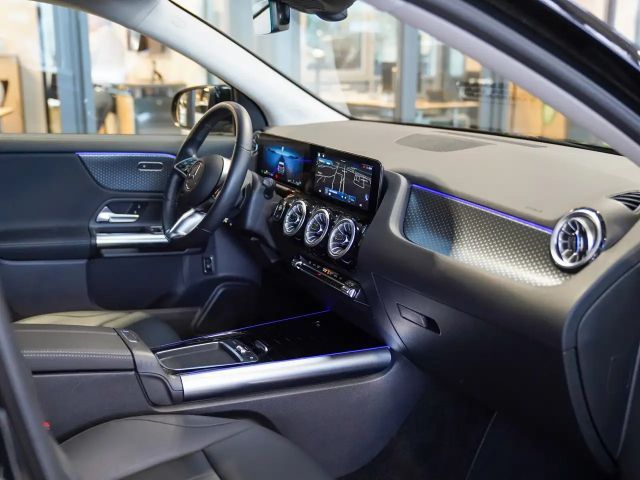 Mercedes-Benz GLA 200 GLA 200 d Progressive