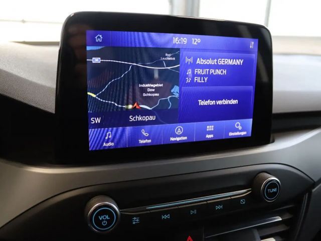 Ford Focus Cool & Connect