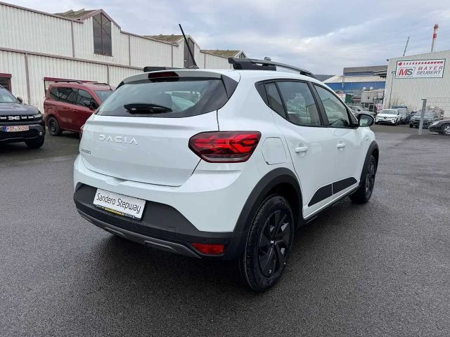 Dacia Sandero Stepway TCe 90