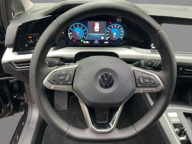 Volkswagen Golf DSG Golf VIII Life Variant