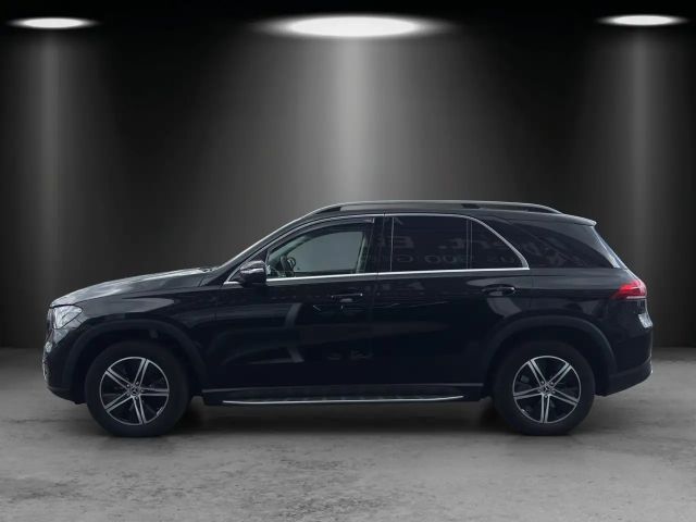 Mercedes-Benz GLE 300 4MATIC AMG Line GLE 300 d