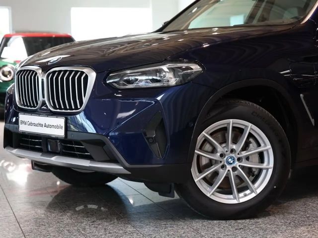 BMW X3 xDrive30e