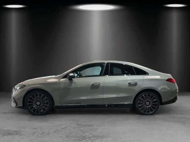 Mercedes-Benz CLA 350 4MATIC AMG Line