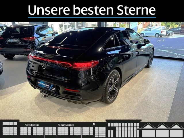 Mercedes-Benz EQE 300 AMG Line Sedan