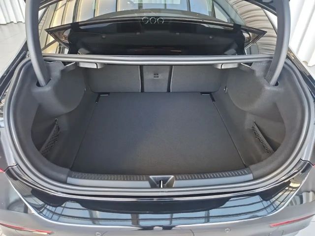 Mercedes-Benz A 180 AMG Line