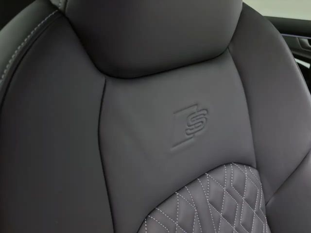 Audi S6 Avant Quattro