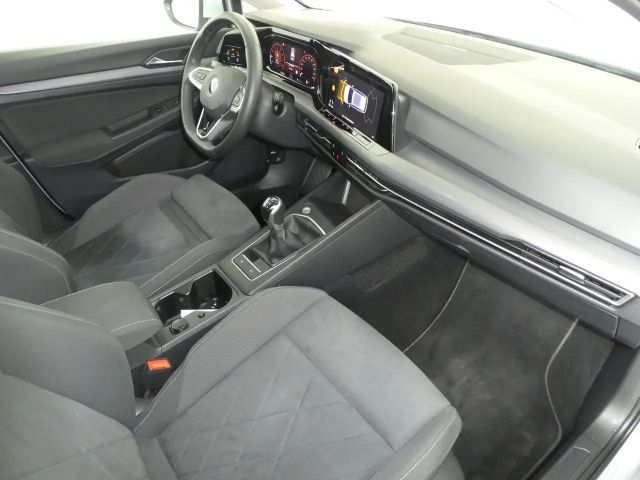 Volkswagen Golf Style Variant