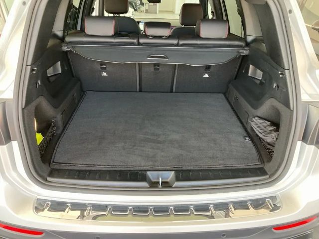 Mercedes-Benz GLB 220 4MATIC AMG Line