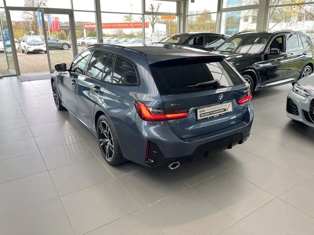BMW 330 330e xDrive