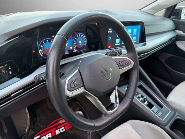 Volkswagen Golf DSG Life Variant