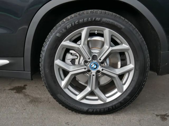 BMW X3 xDrive30e