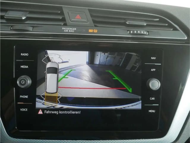 Volkswagen Touran 1.5 TSI DSG R-Line