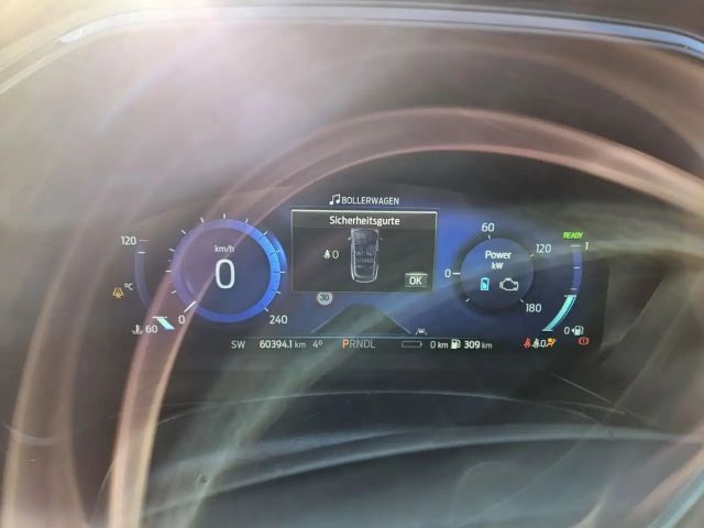 Ford Kuga Plug in Hybrid ST Line X