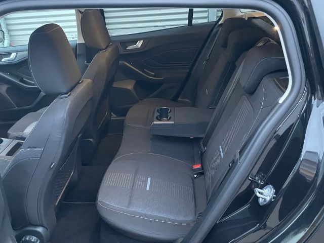 Ford Focus Active Wagon