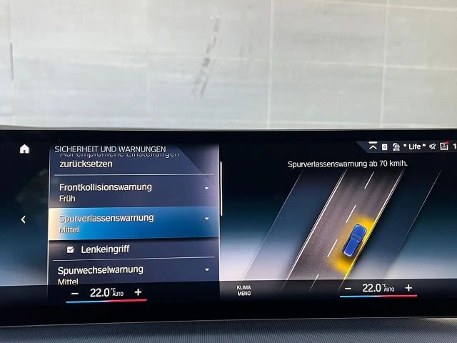 BMW 320 320d M-Sport Touring xDrive