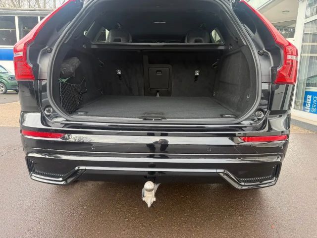 Volvo XC60 AWD Dark Plus