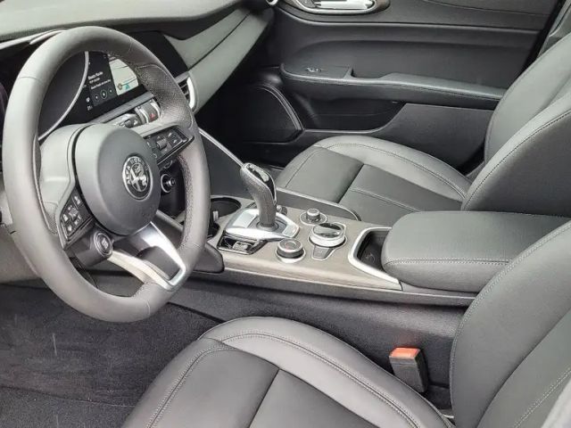 Alfa Romeo Giulia Q4 TI Turbo